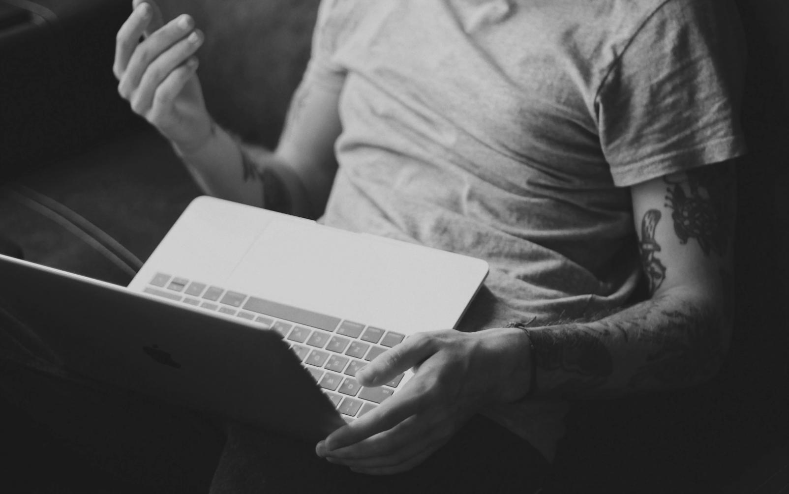 Interface de la plateforme alithenova montrant les nouveaux outils 2025
